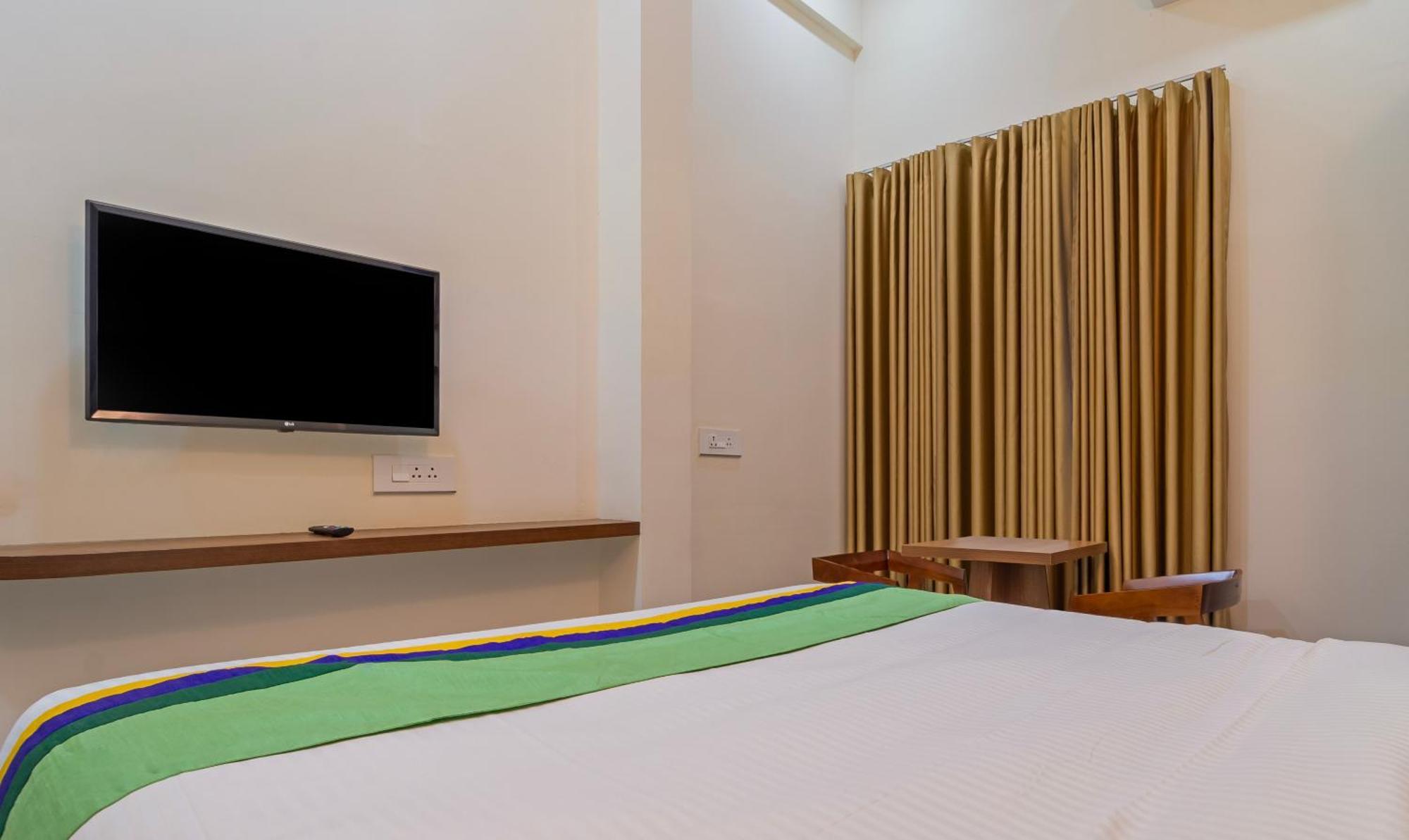 Itsy Hotels Avani Stays, Vyttila, Kochi ภายนอก รูปภาพ