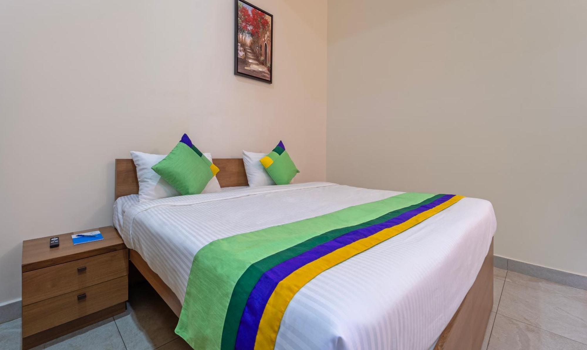 Itsy Hotels Avani Stays, Vyttila, Kochi ภายนอก รูปภาพ