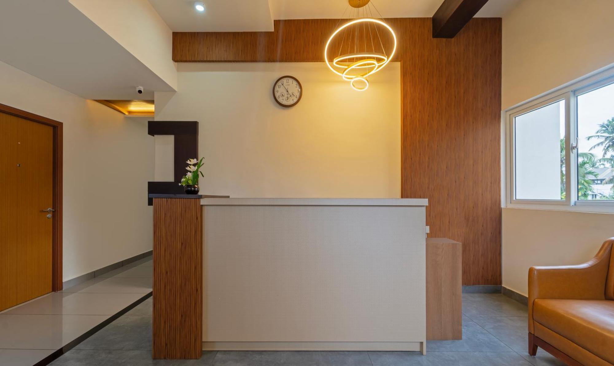 Itsy Hotels Avani Stays, Vyttila, Kochi ภายนอก รูปภาพ